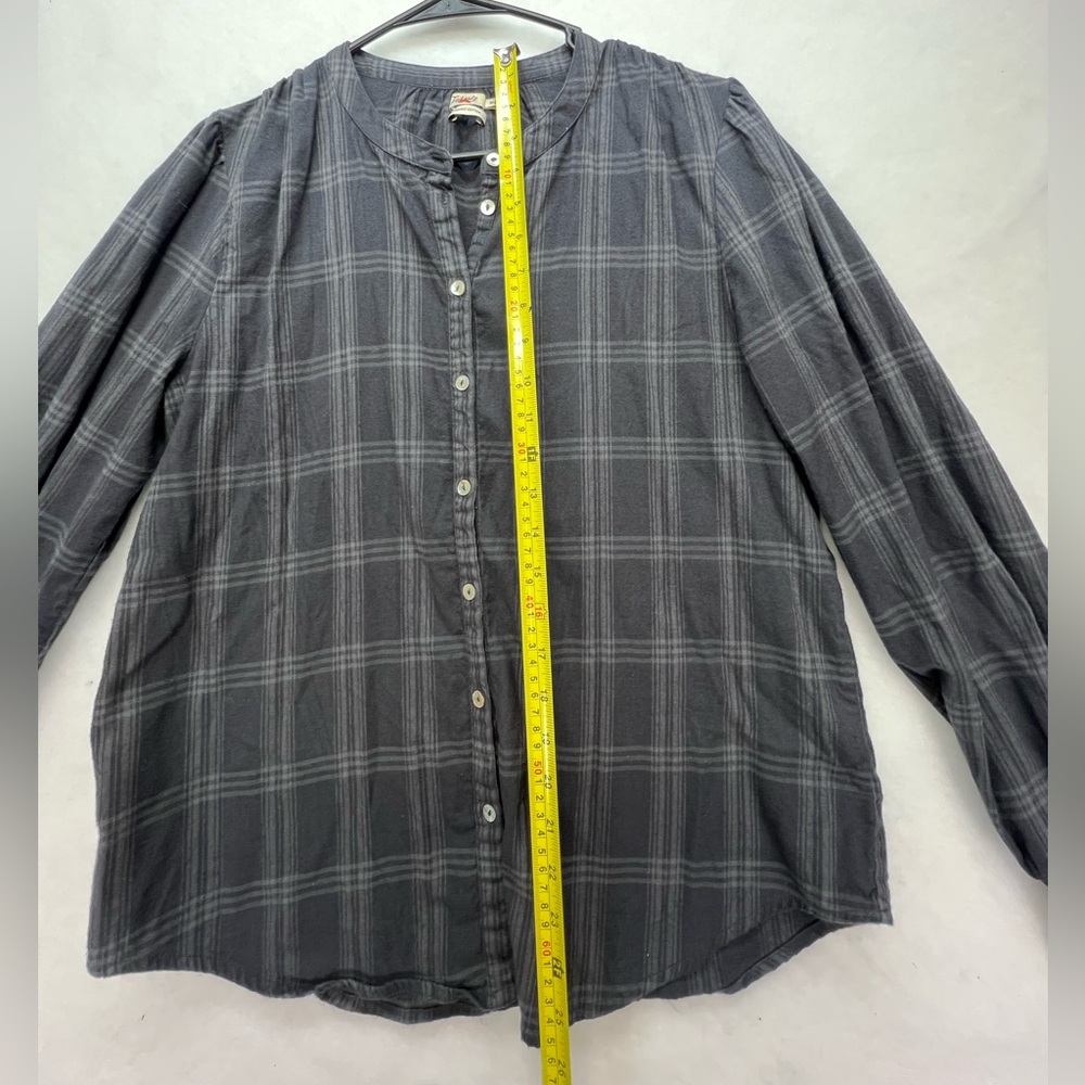 Faherty Harper Top in Aspen Black Plaid-Medium - Picture 6 of 12